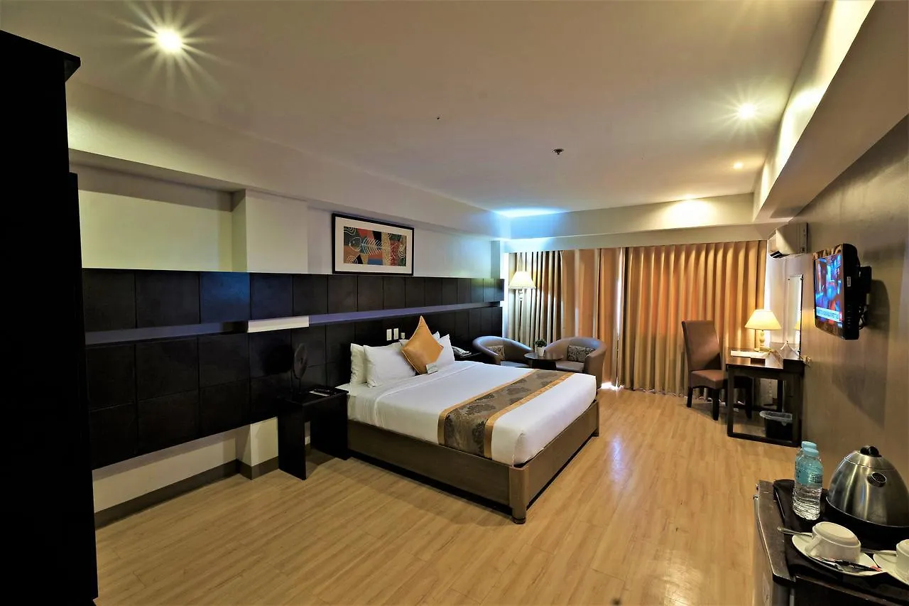 The Pinnacle Hotel And Suites Davao City