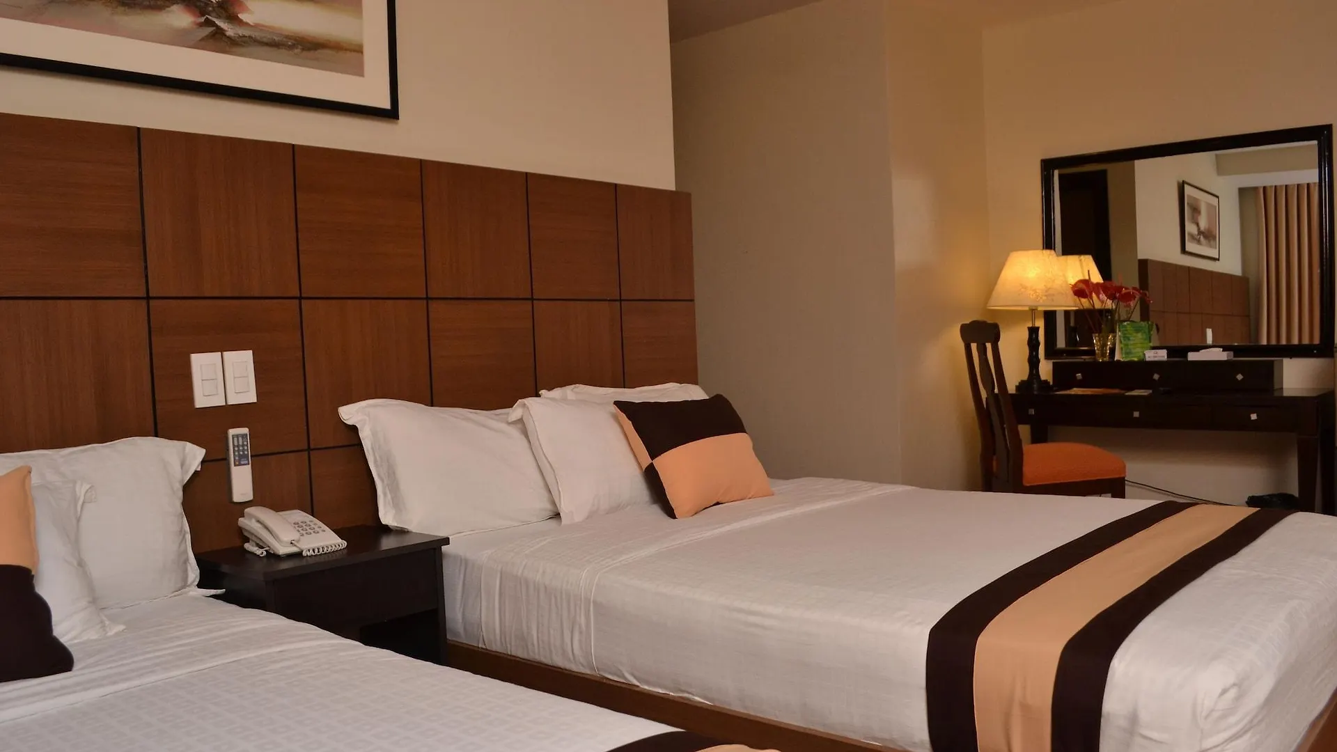 The Pinnacle Hotel And Suites Davao City