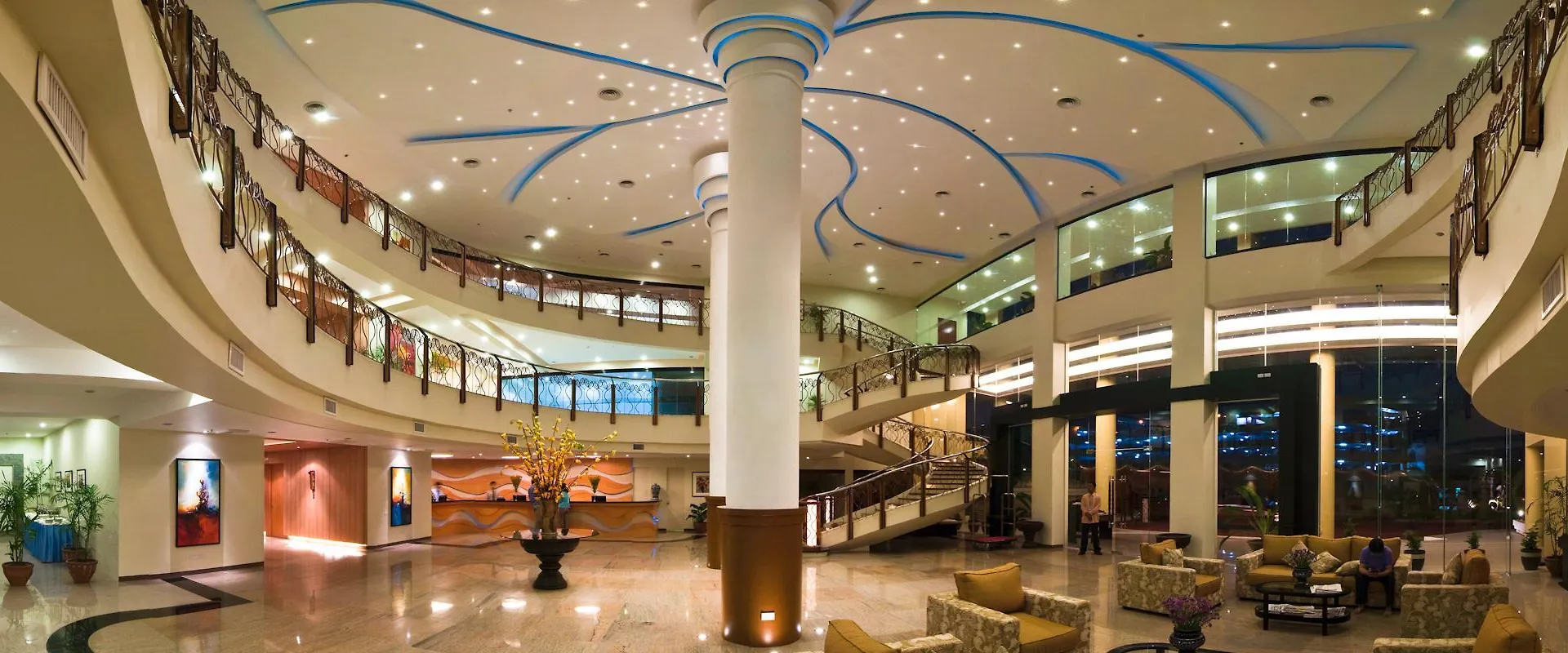 The Pinnacle Hotel And Suites Davao City